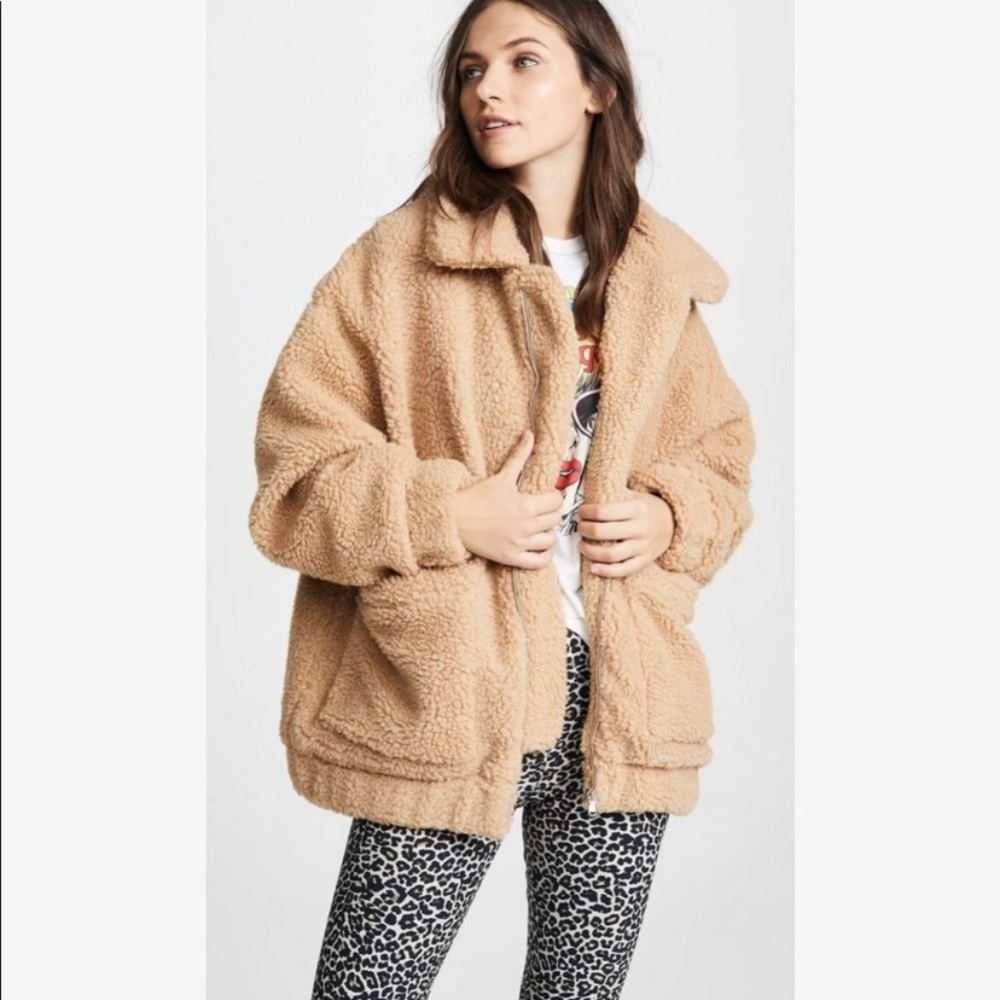 Wild Fable Cream Zippered Oversized Sherpa Jacket